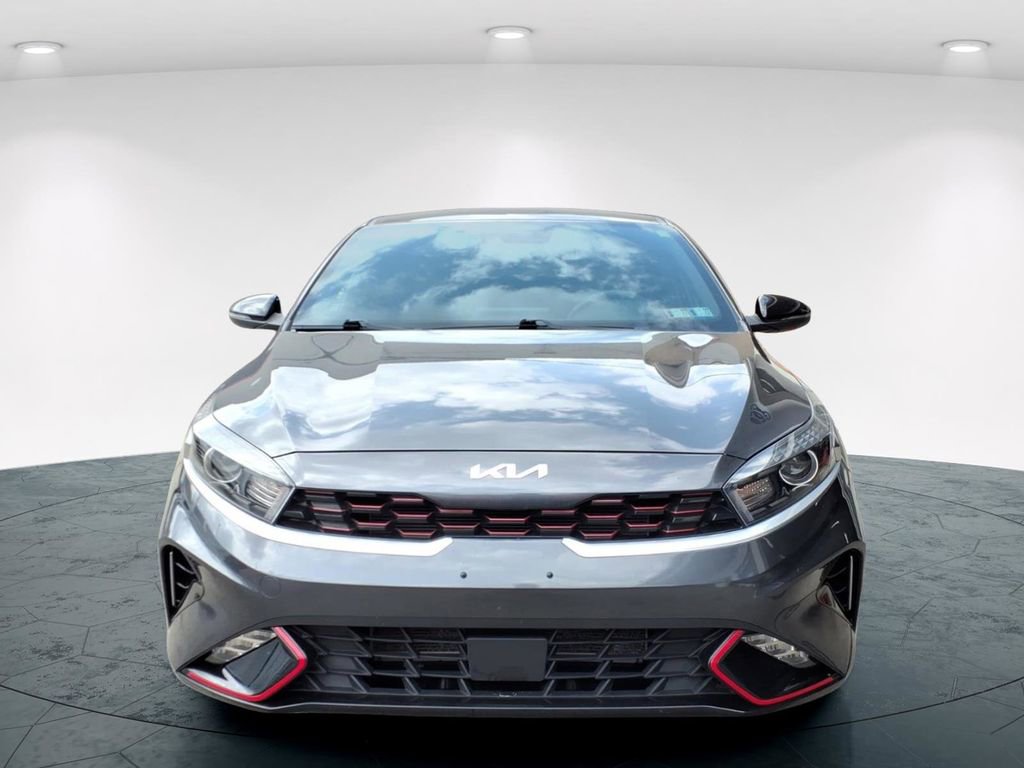 Used 2022 Kia Forte GT-Line w/ GT-Line Technology Package image 2