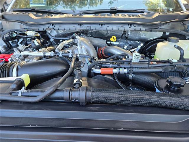 New 2026 Ford F350 Platinum w/ FX4 Off-Road Package image 17