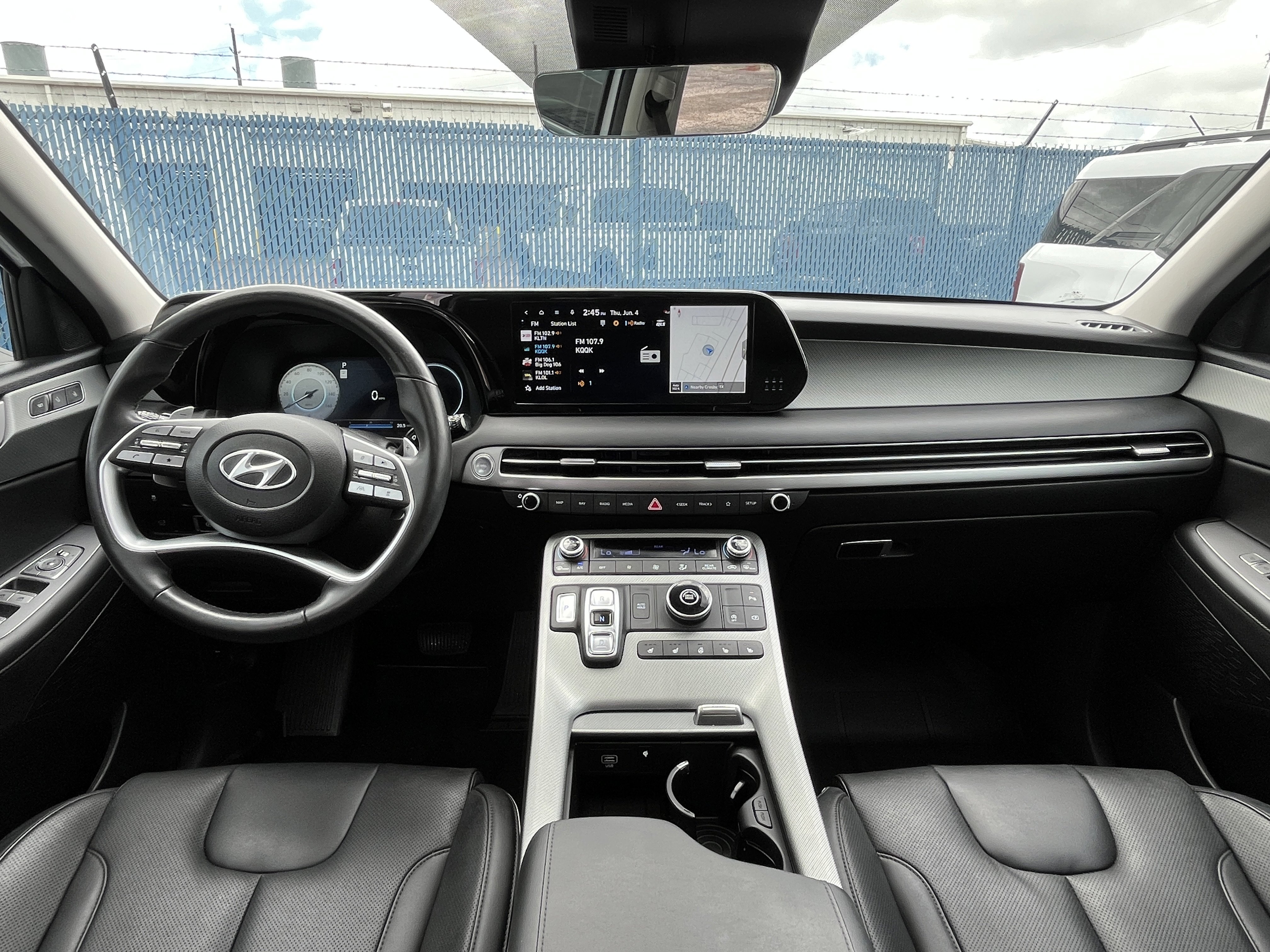 Used 2023 Hyundai Palisade SEL FWD image 36