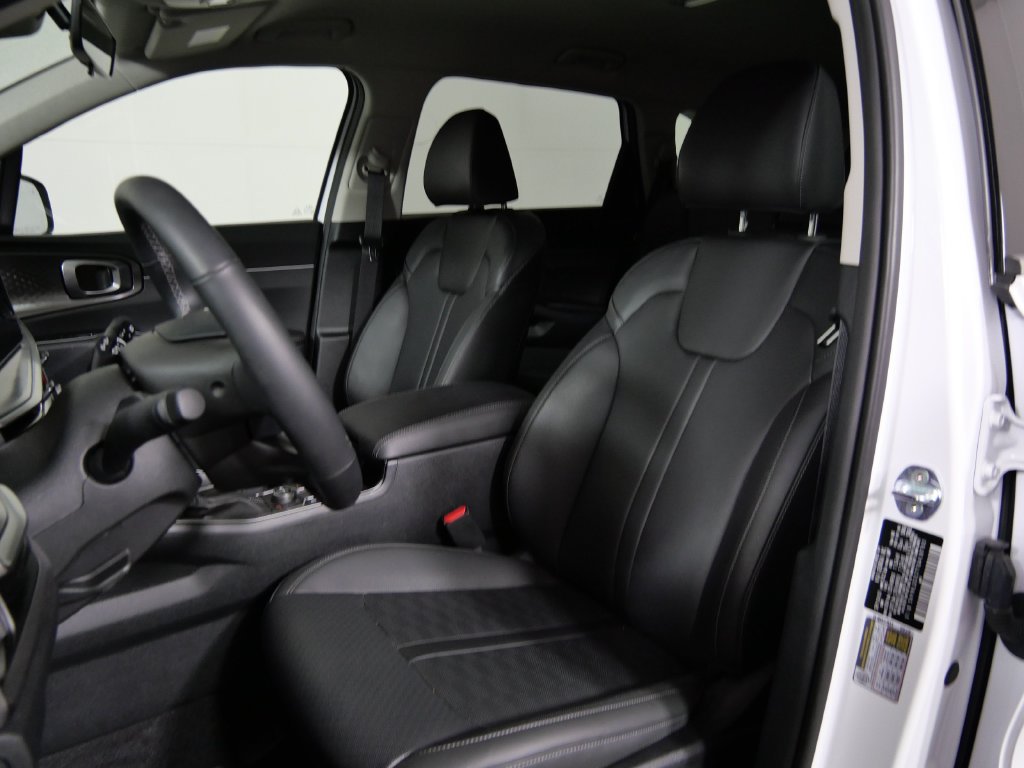 Used 2026 Kia Sorento S AWD/4WD image 10
