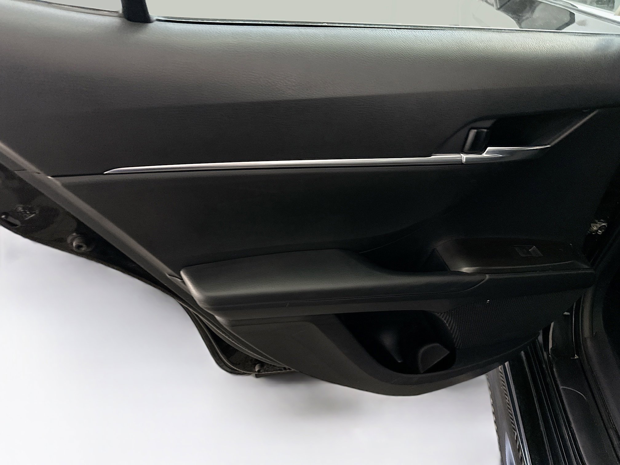 Used 2024 Toyota Camry SE image 27