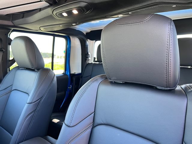New 2026 Jeep Gladiator Sport AWD/4WD image 12