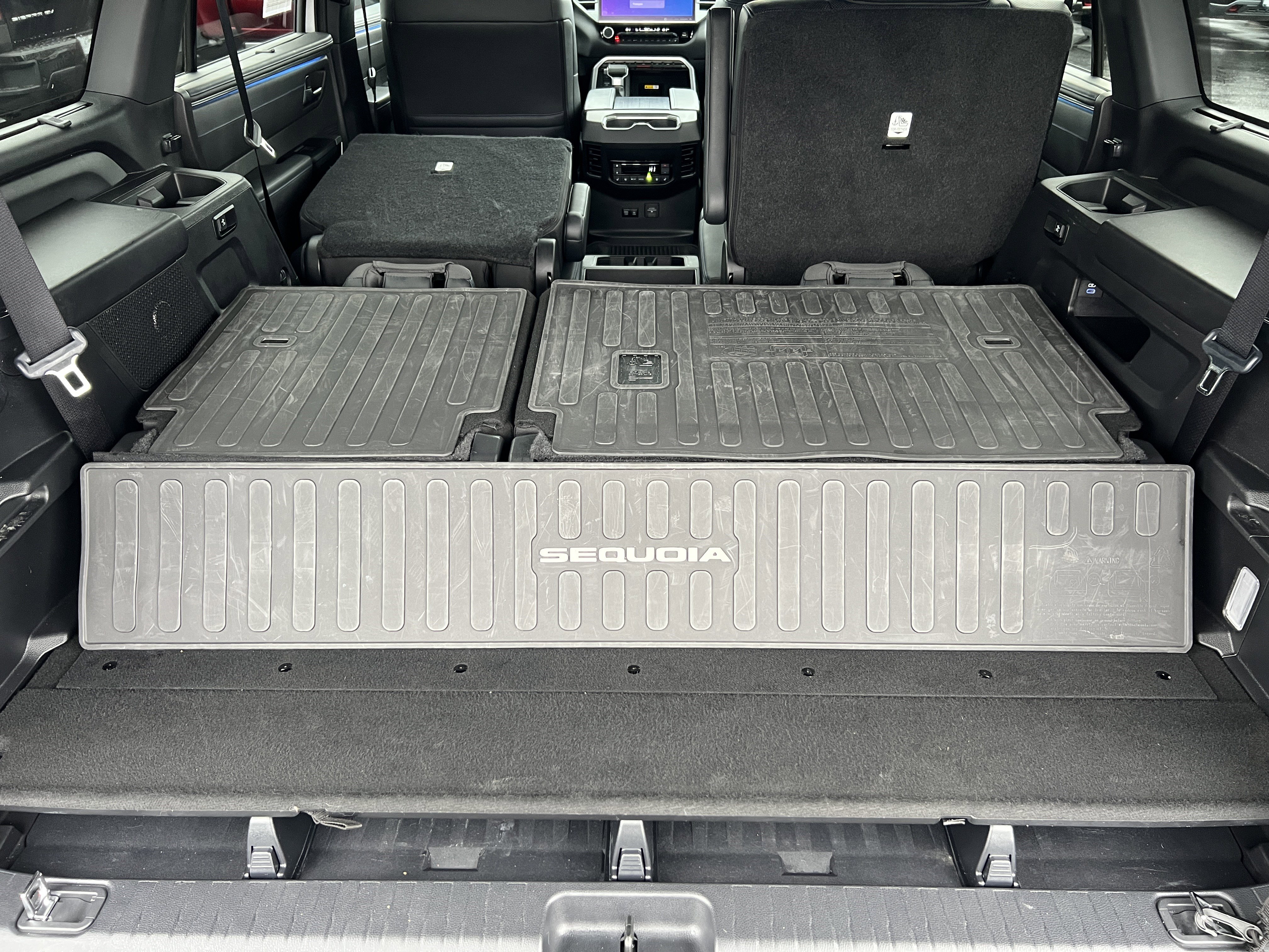 Used 2024 Toyota Sequoia Platinum image 20