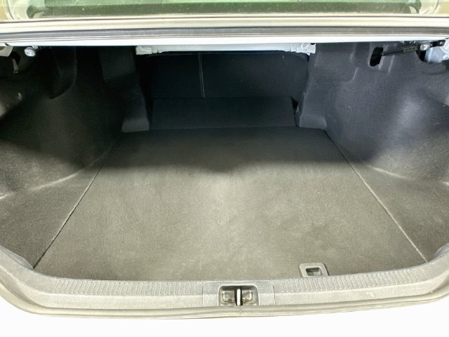 Used 2023 Toyota Camry SE FWD image 24