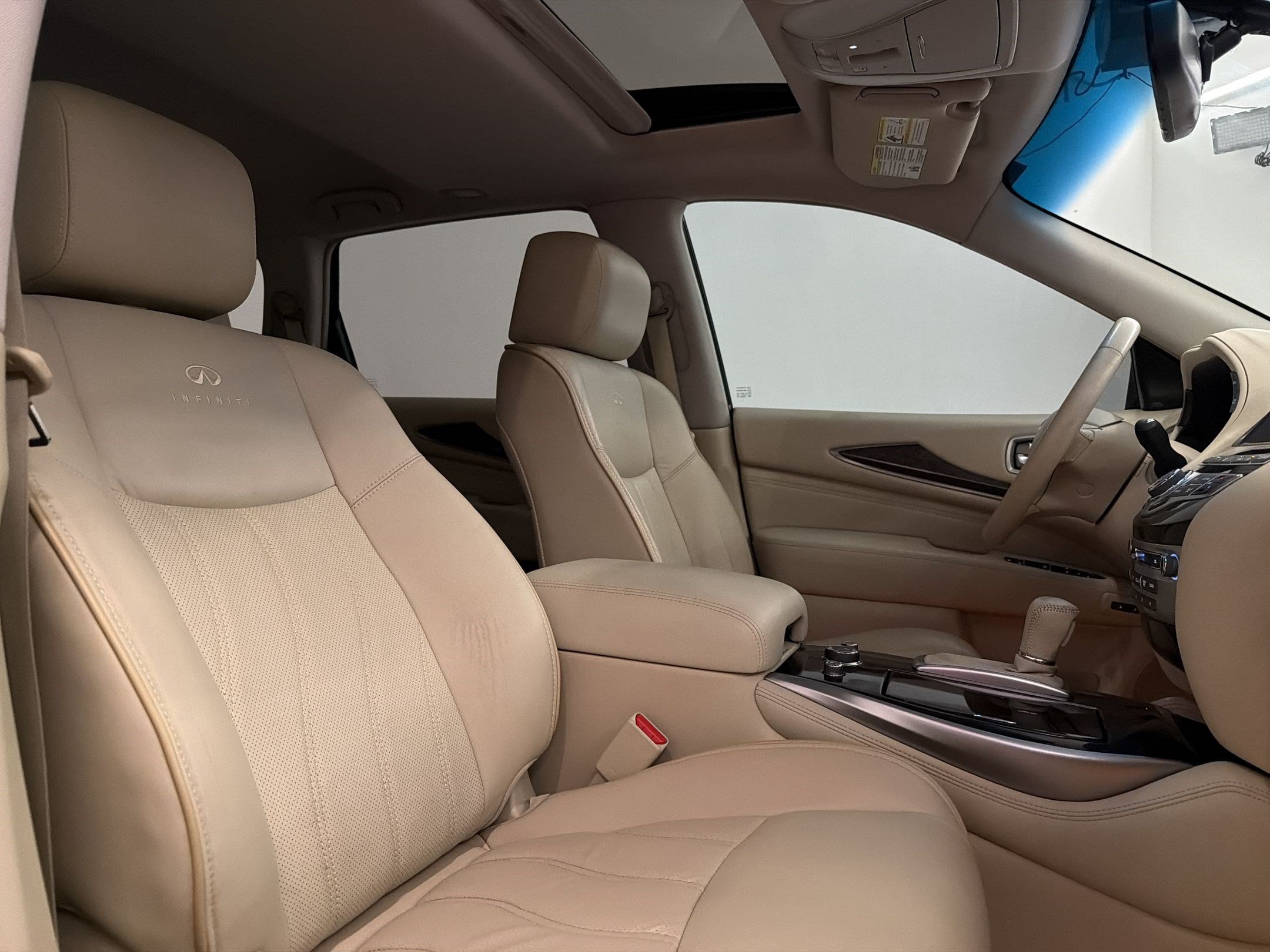 Used 2013 INFINITI JX35 FWD w/ Premium Pkg image 23