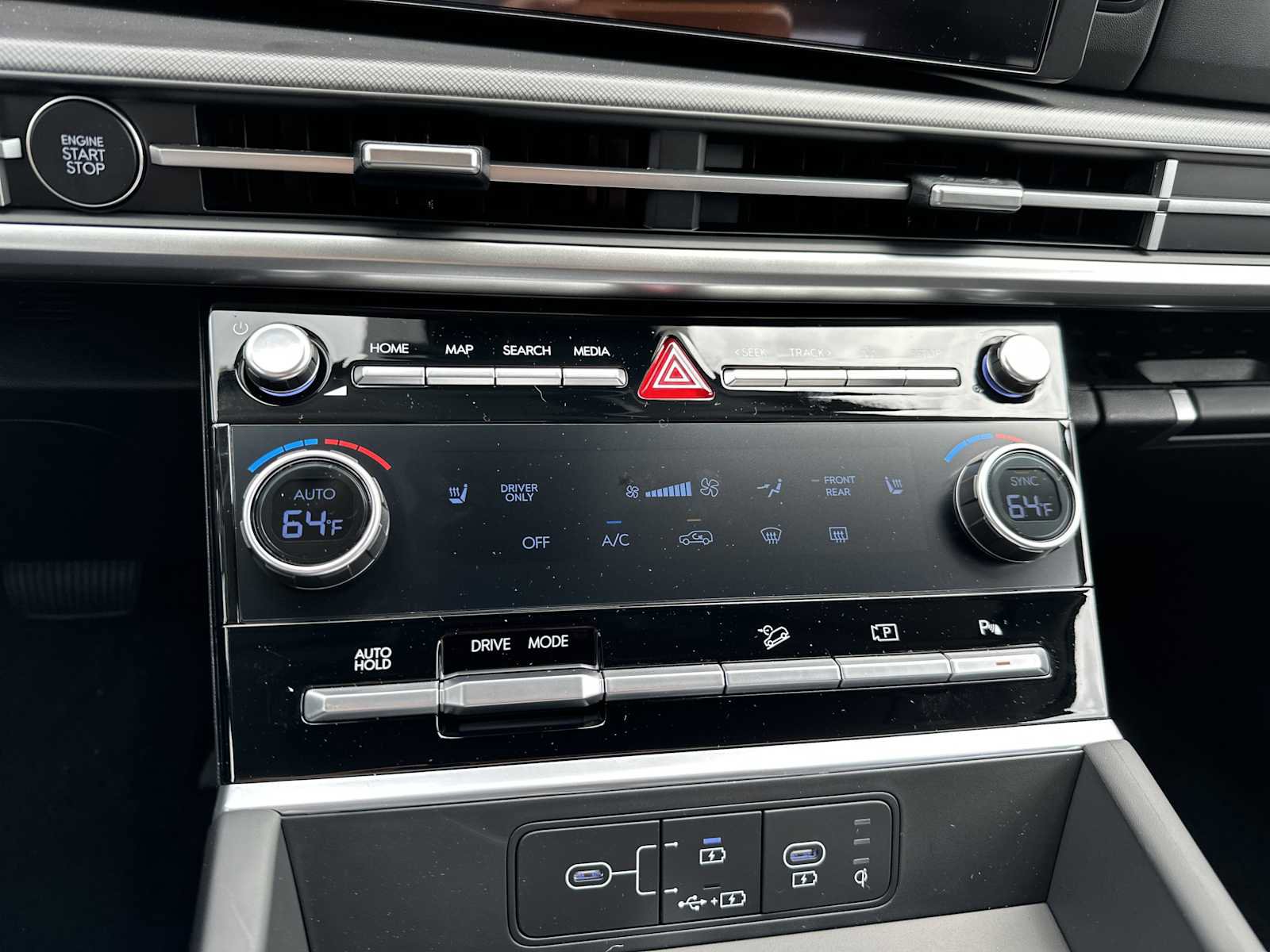 New 2026 Hyundai Santa Fe SEL FWD image 19