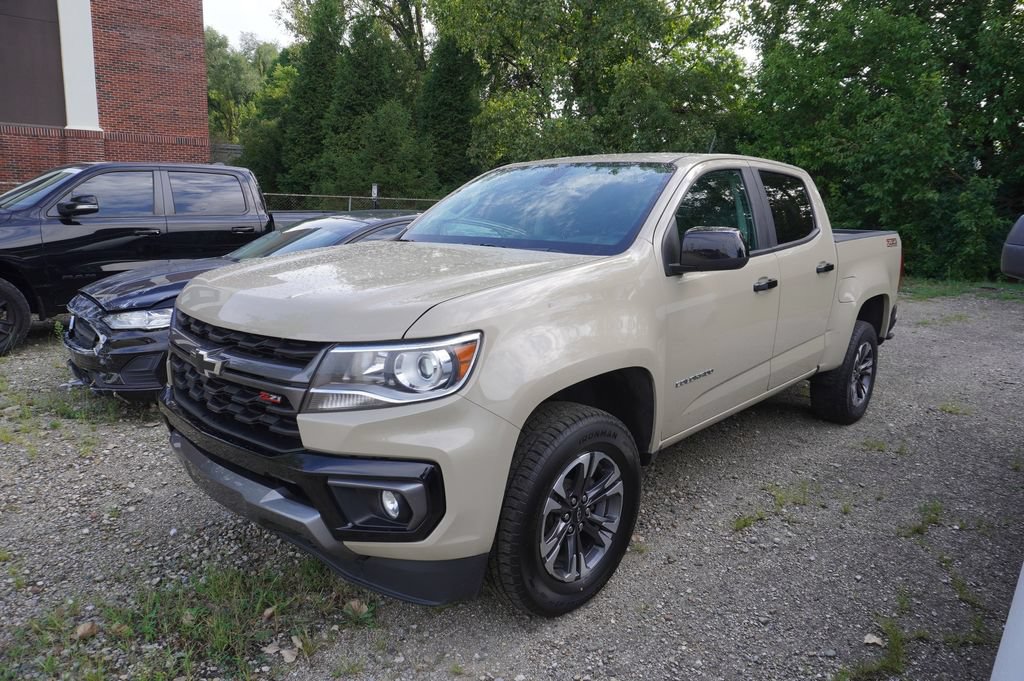 Used 2022 Chevrolet Colorado Z71 AWD/4WD image 1