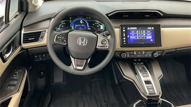 Certified 2021 Honda Clarity Plug-In Hybrid image 4