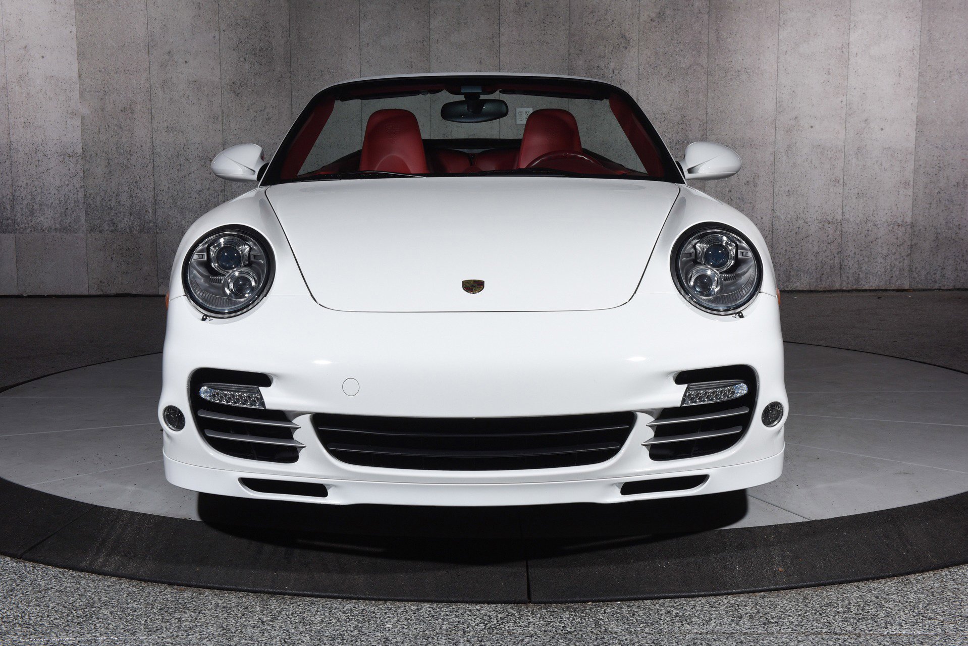 Used 2012 Porsche 911 Turbo S AWD/4WD image 21