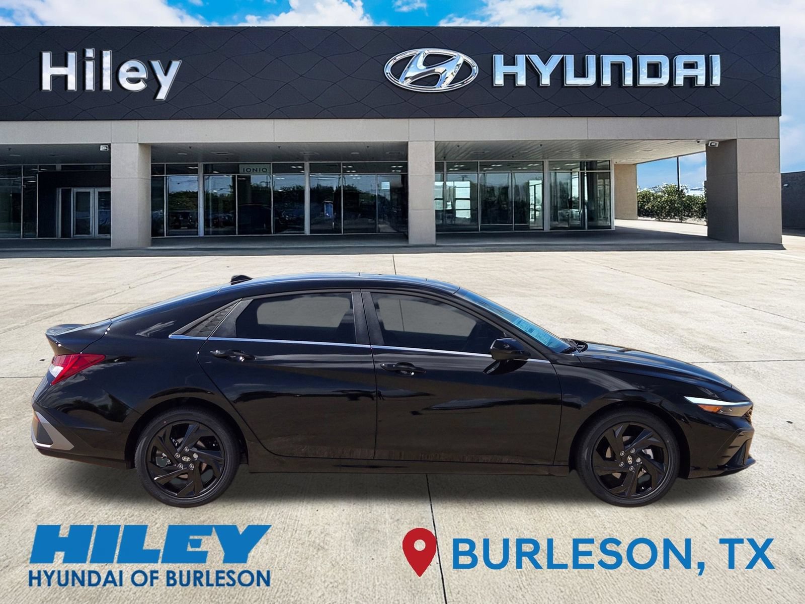New 2026 Hyundai Elantra SEL Sport Premium FWD image 3
