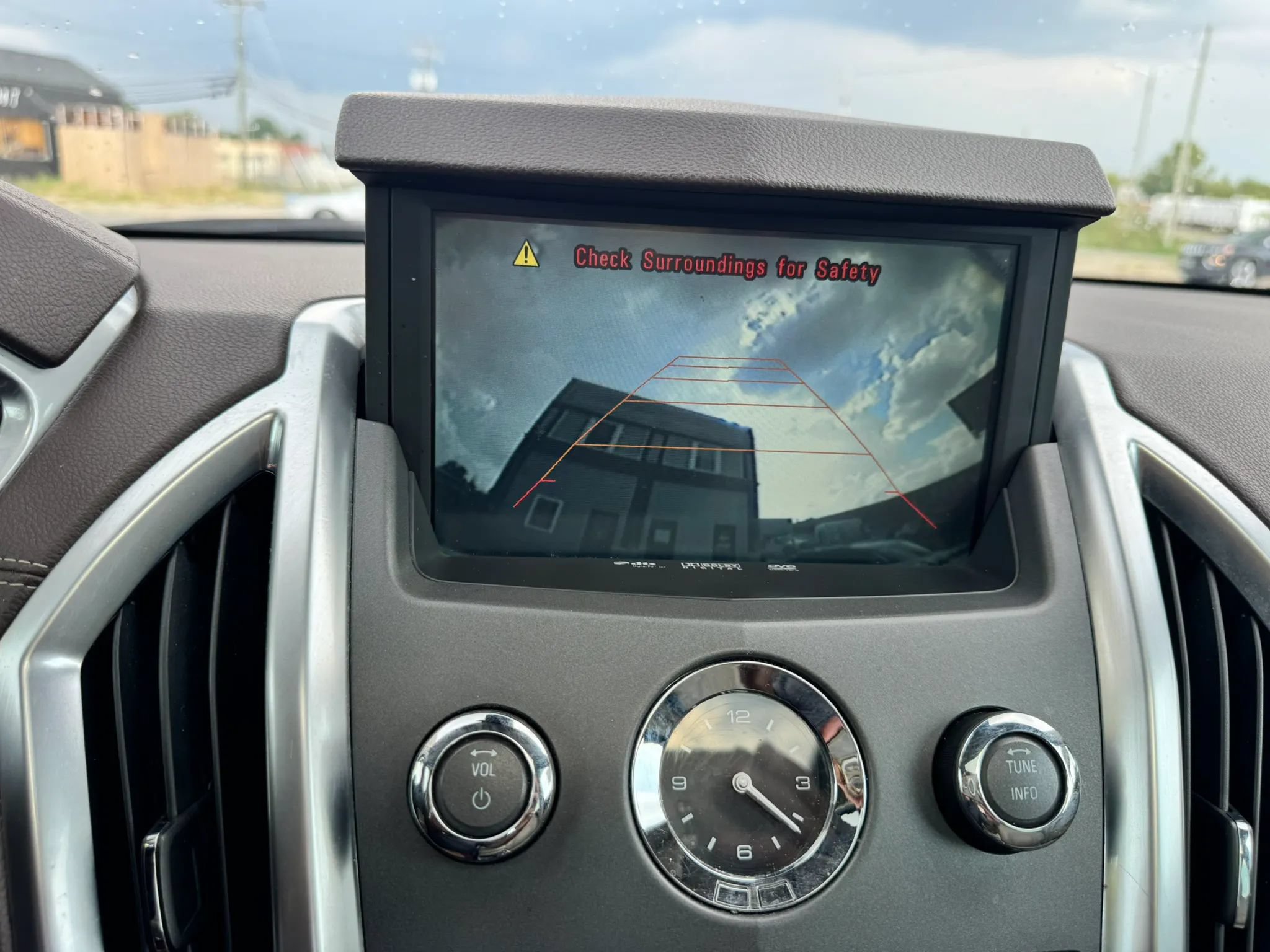Used 2012 Cadillac SRX Luxury FWD image 28