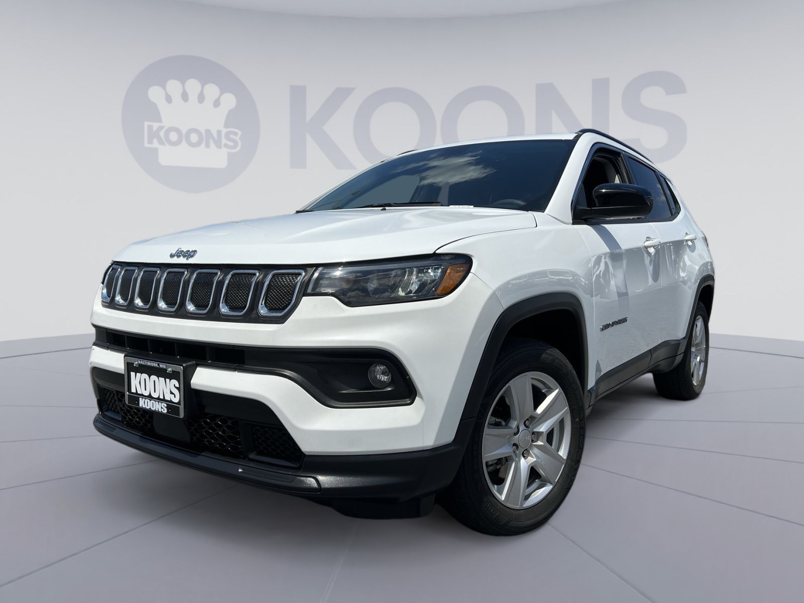 Used 2022 Jeep Compass Latitude AWD/4WD image 1