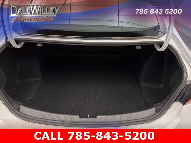 Used 2023 Chevrolet Malibu LT image 19