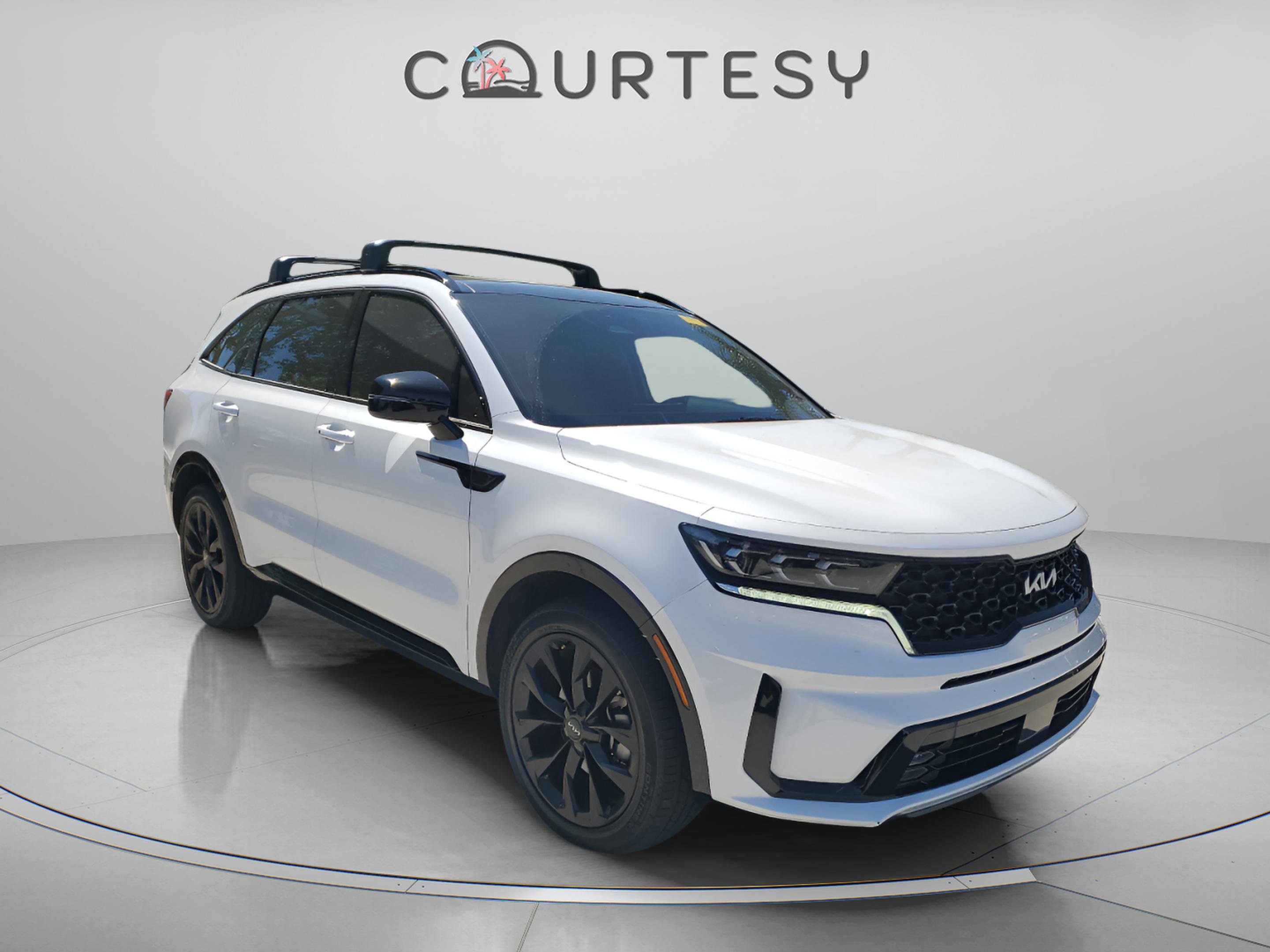 Used 2023 Kia Sorento SX image 4