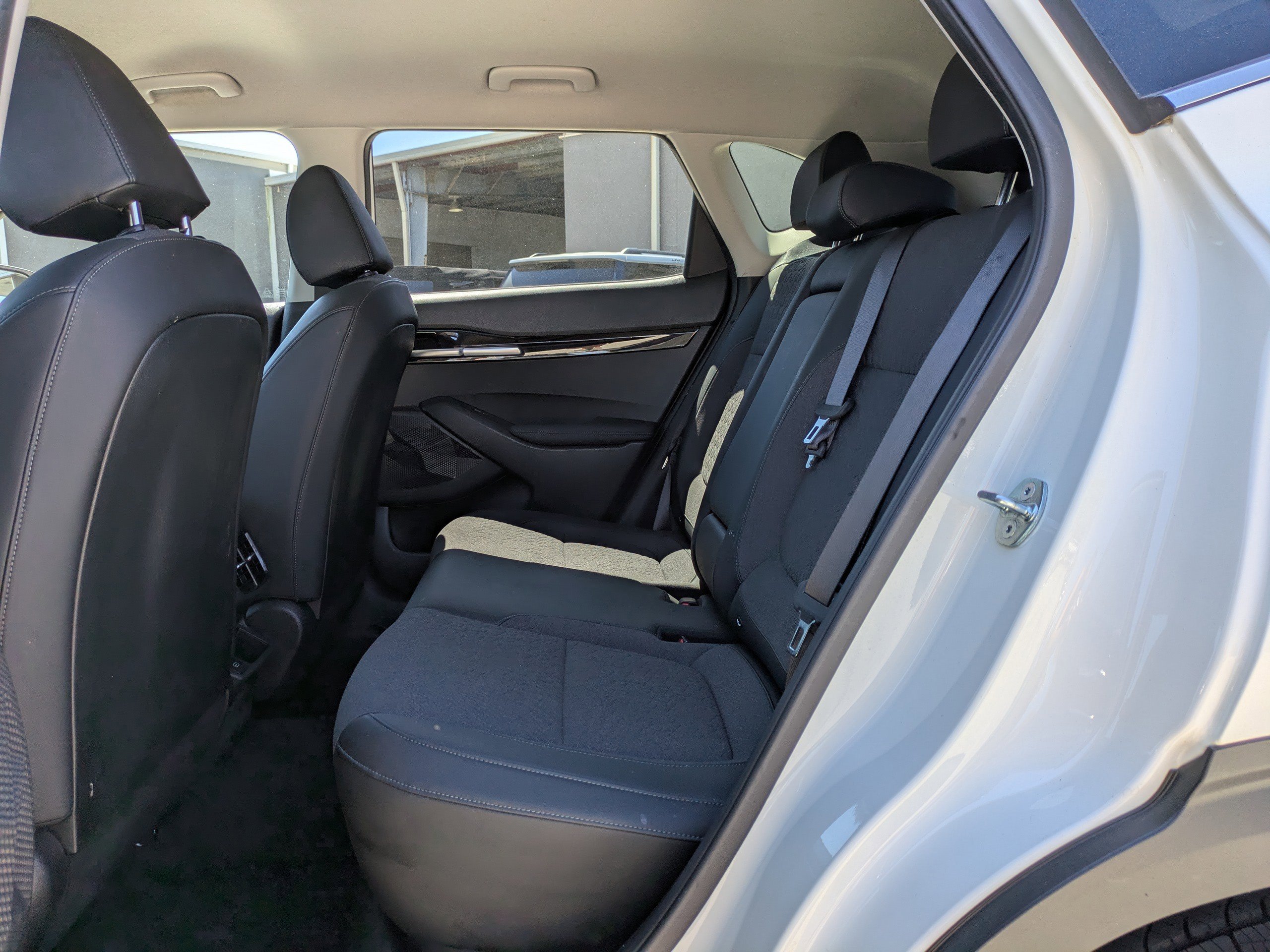 Used 2024 Kia Seltos X-Line AWD/4WD image 14