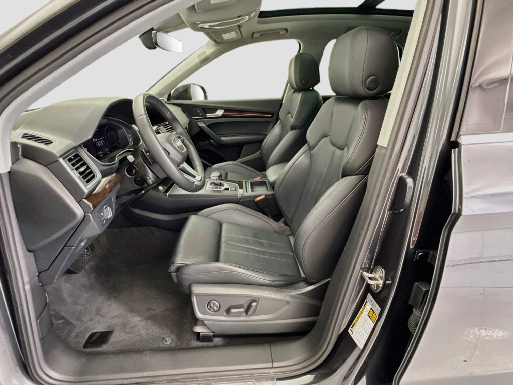Used 2018 Audi Q5 2.0T Premium Plus w/ Premium Plus Package AWD/4WD image 18