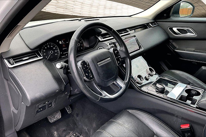 Used 2020 Land Rover Range Rover Velar S image 13