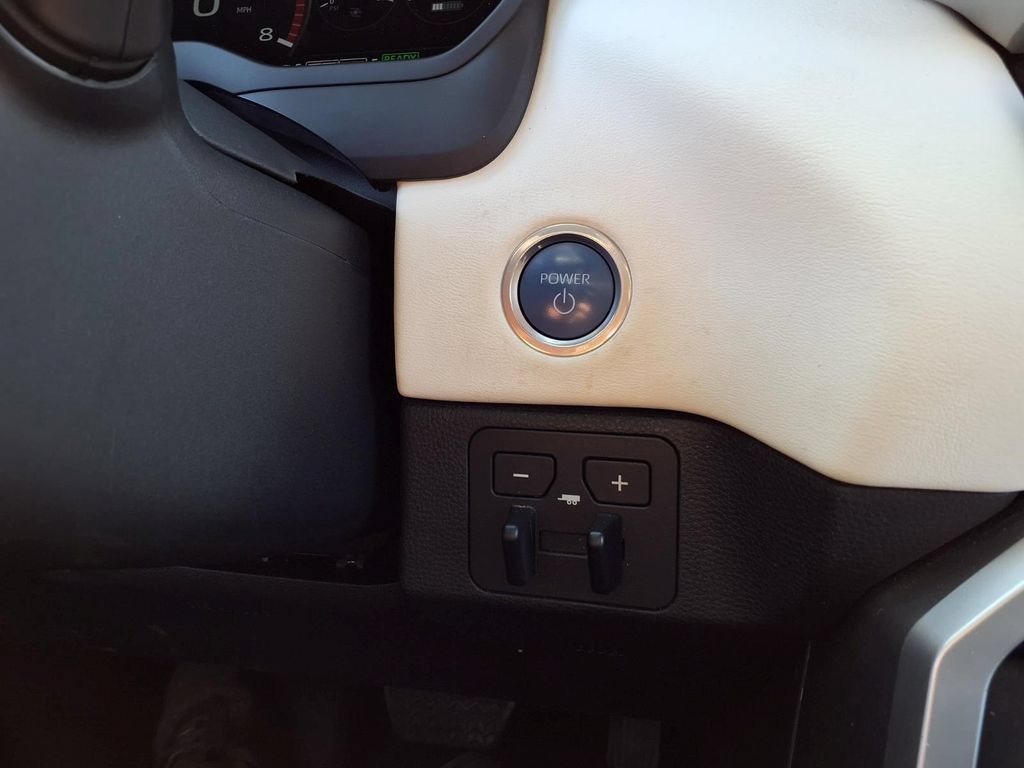 Used 2024 Toyota Tundra Capstone AWD/4WD image 10