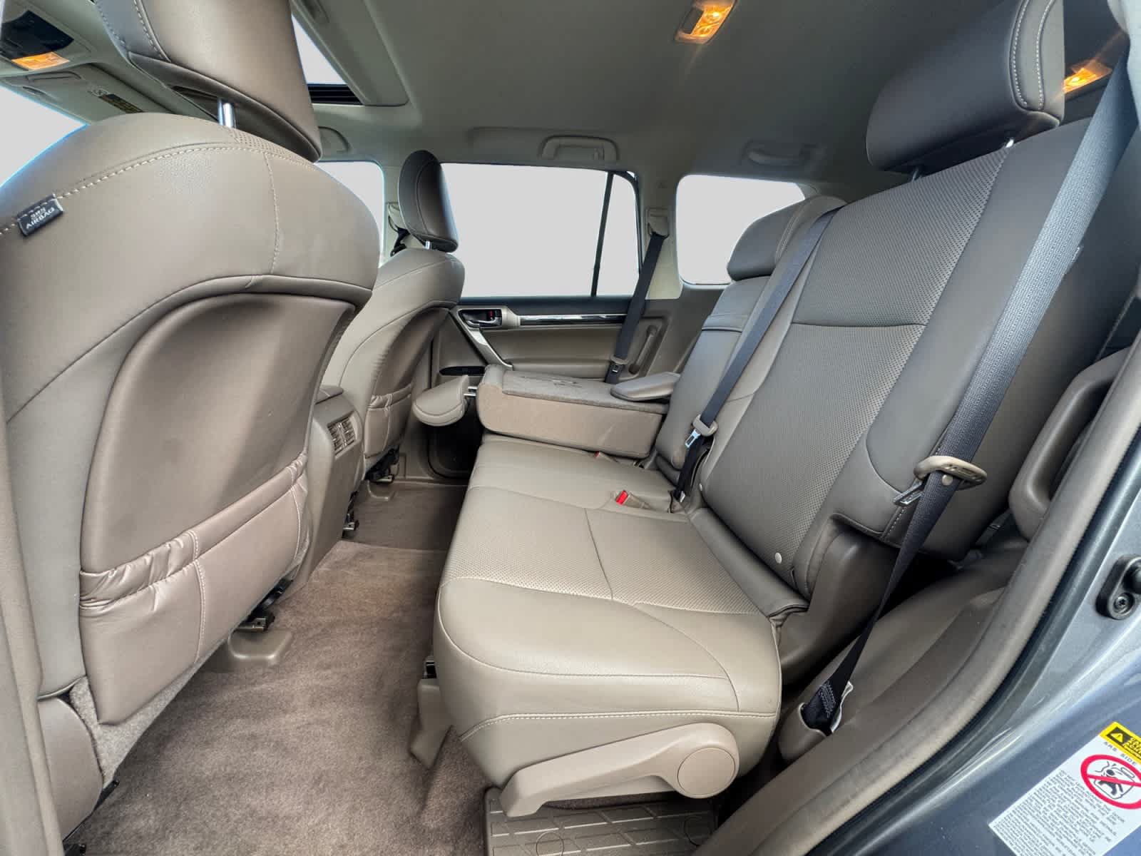 Used 2017 Lexus GX 460 w/ Navigation Package AWD/4WD image 18