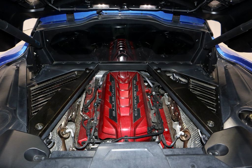 Used 2021 Chevrolet Corvette Stingray Premium Cpe w/ Z51 Performance Package image 20