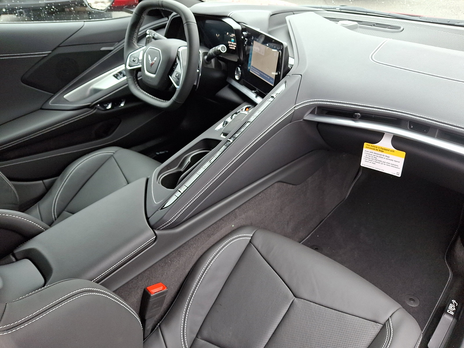 Used 2024 Chevrolet Corvette Stingray Coupe w/ Z51 Performance Package image 13