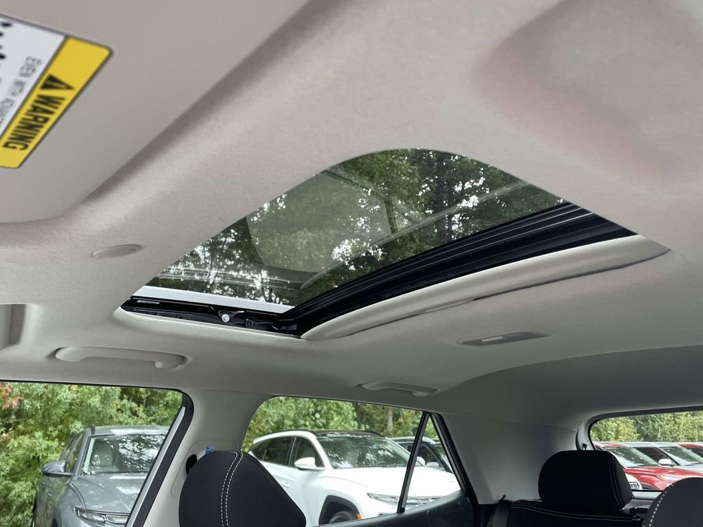 New 2026 Hyundai Venue SEL image 17