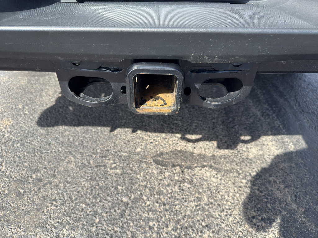 Used 2024 Ford F350 Lariat w/ Chrome Package image 32