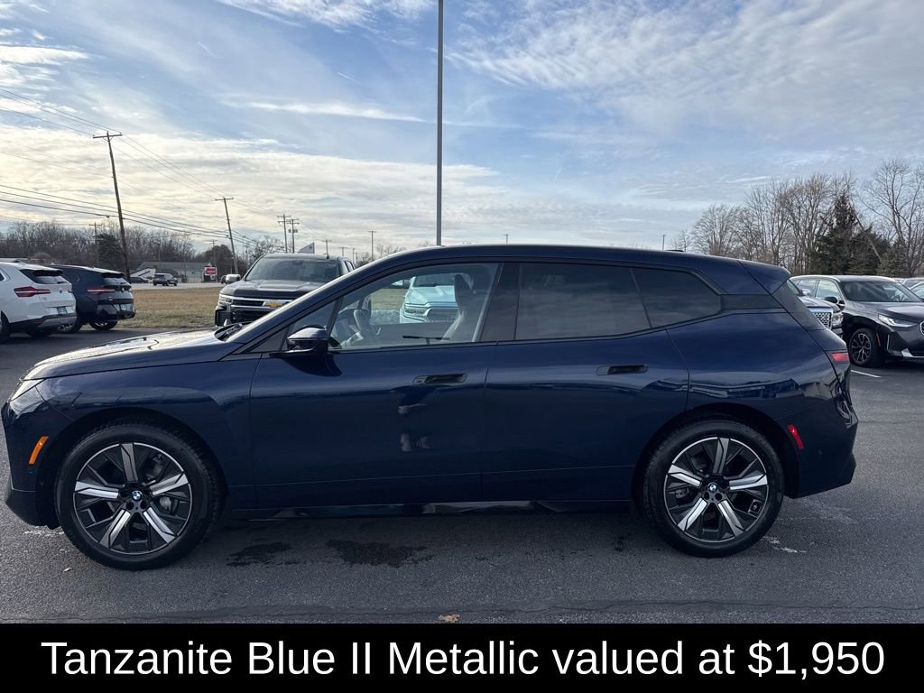 New 2026 BMW iX xDrive45 image 4