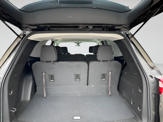 Certified 2019 Chevrolet Traverse LS FWD image 10
