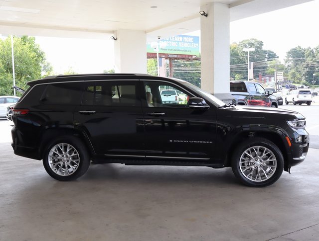 Used 2021 Jeep Grand Cherokee L Summit w/ Luxury Tech Group V image 7