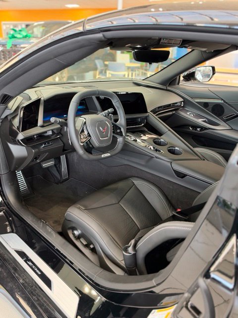 Used 2026 Chevrolet Corvette Z06 w/ Z07 Performance Package RWD image 11