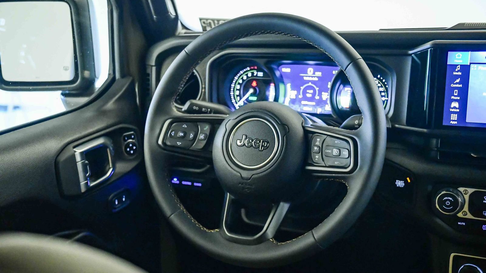 Used 2025 Jeep Wrangler Unlimited Sport S 4xe AWD/4WD image 13