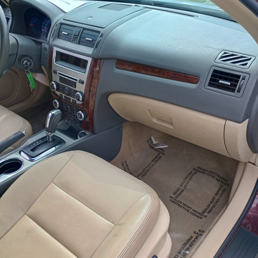 Used 2011 Ford Fusion SEL w/ 302A Rapid Spec Order Code FWD image 22