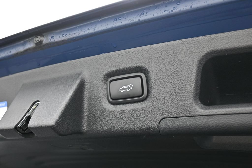 Used 2023 Hyundai Santa Fe XRT FWD image 30
