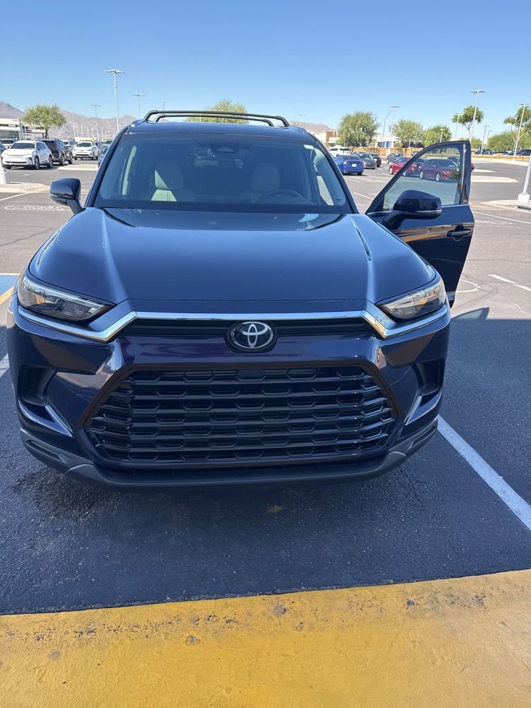Certified 2024 Toyota Grand Highlander XLE image 9