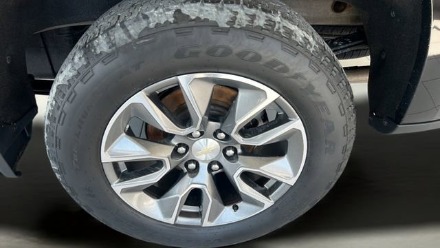 Used 2021 Chevrolet Silverado 1500 LT image 22