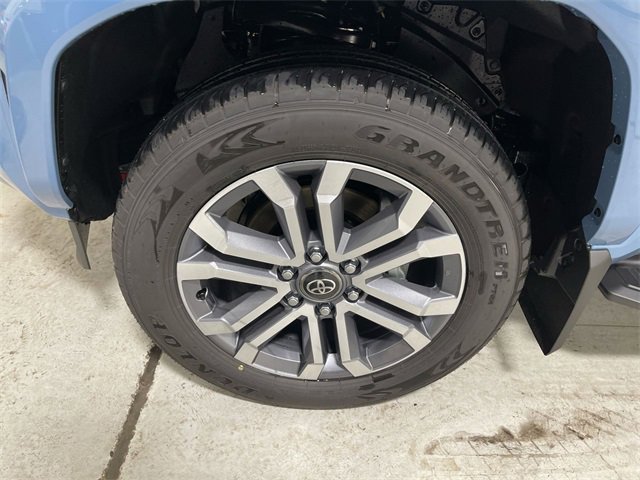 New 2025 Toyota 4Runner Limited image 10