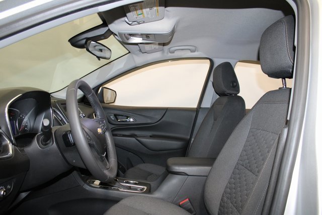 Used 2020 Chevrolet Equinox LT image 9