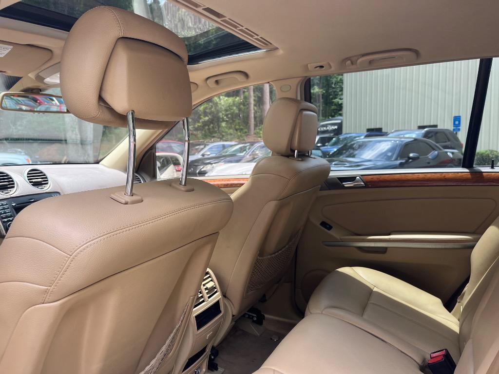 Used 2009 Mercedes-Benz GL 450 4MATIC image 17