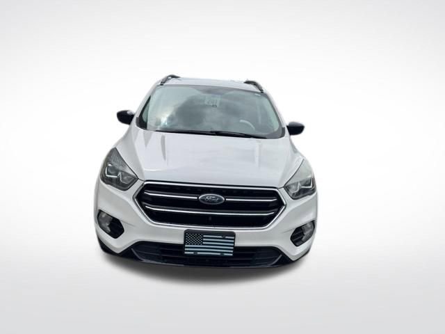 Used 2017 Ford Escape SE w/ SE Sport Appearance Package FWD image 6
