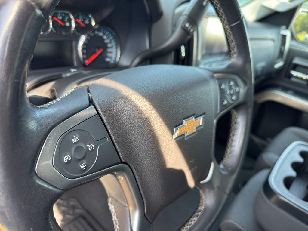 Used 2018 Chevrolet Silverado 1500 LT w/ All Star Edition AWD/4WD image 13