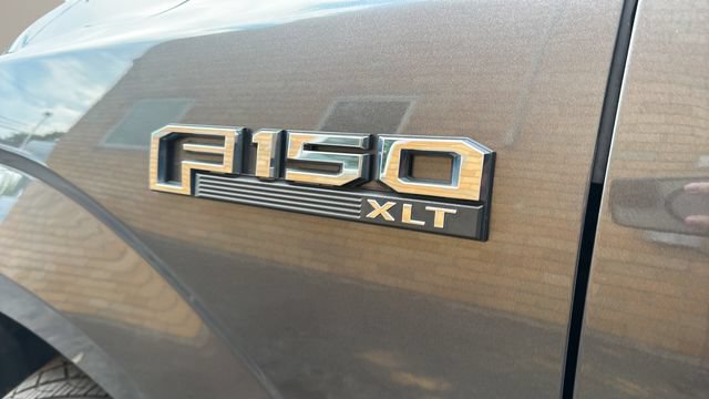 Used 2017 Ford F150 XLT w/ Equipment Group 302A Luxury AWD/4WD image 37