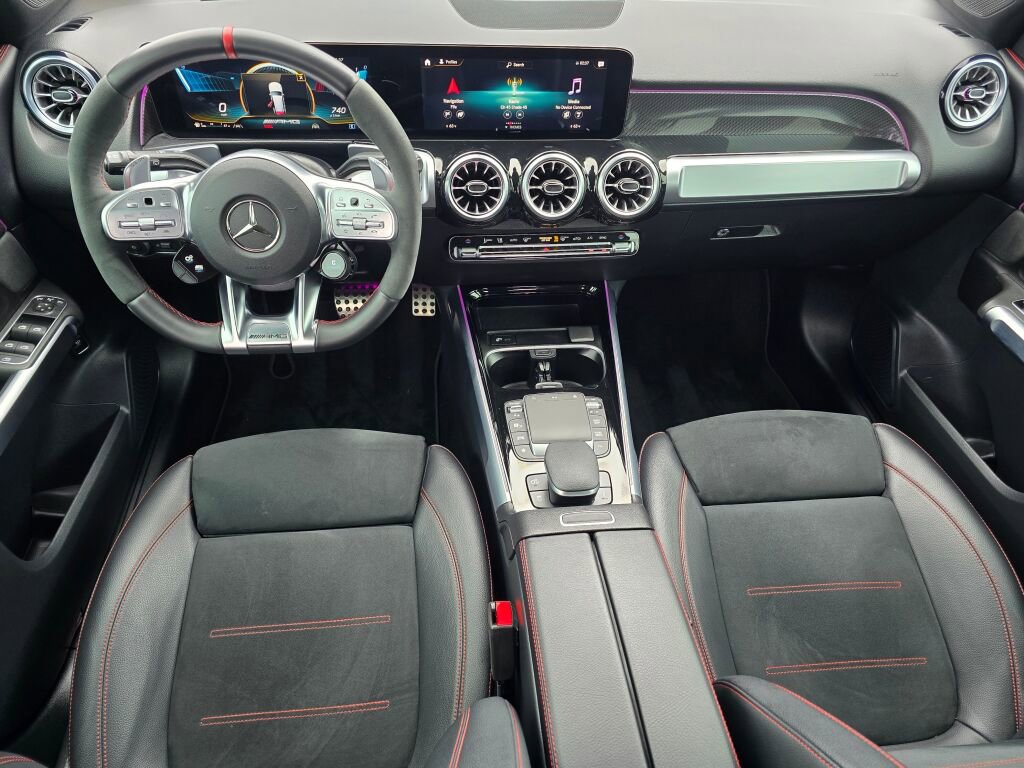 Used 2022 Mercedes-Benz GLB 35 AMG 4MATIC image 18