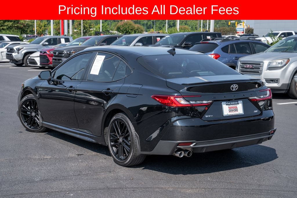 Used 2026 Toyota Camry SE FWD image 3