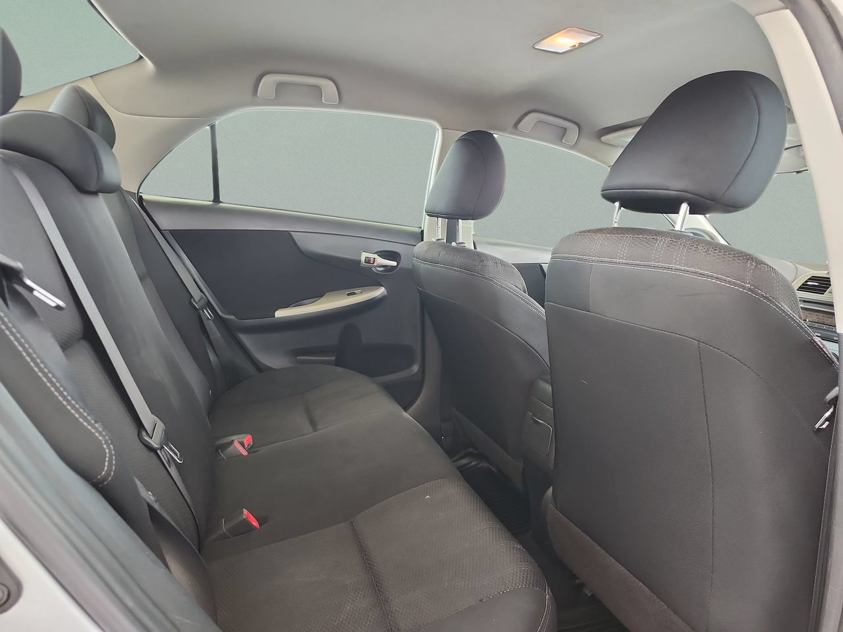 Used 2012 Toyota Corolla S FWD image 17