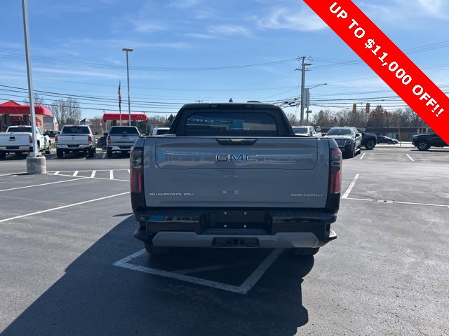 New 2025 GMC Sierra EV Denali image 3