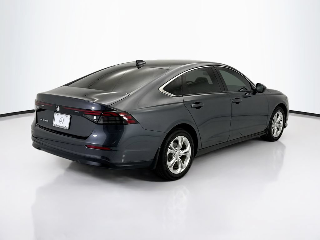 Used 2023 Honda Accord LX image 5