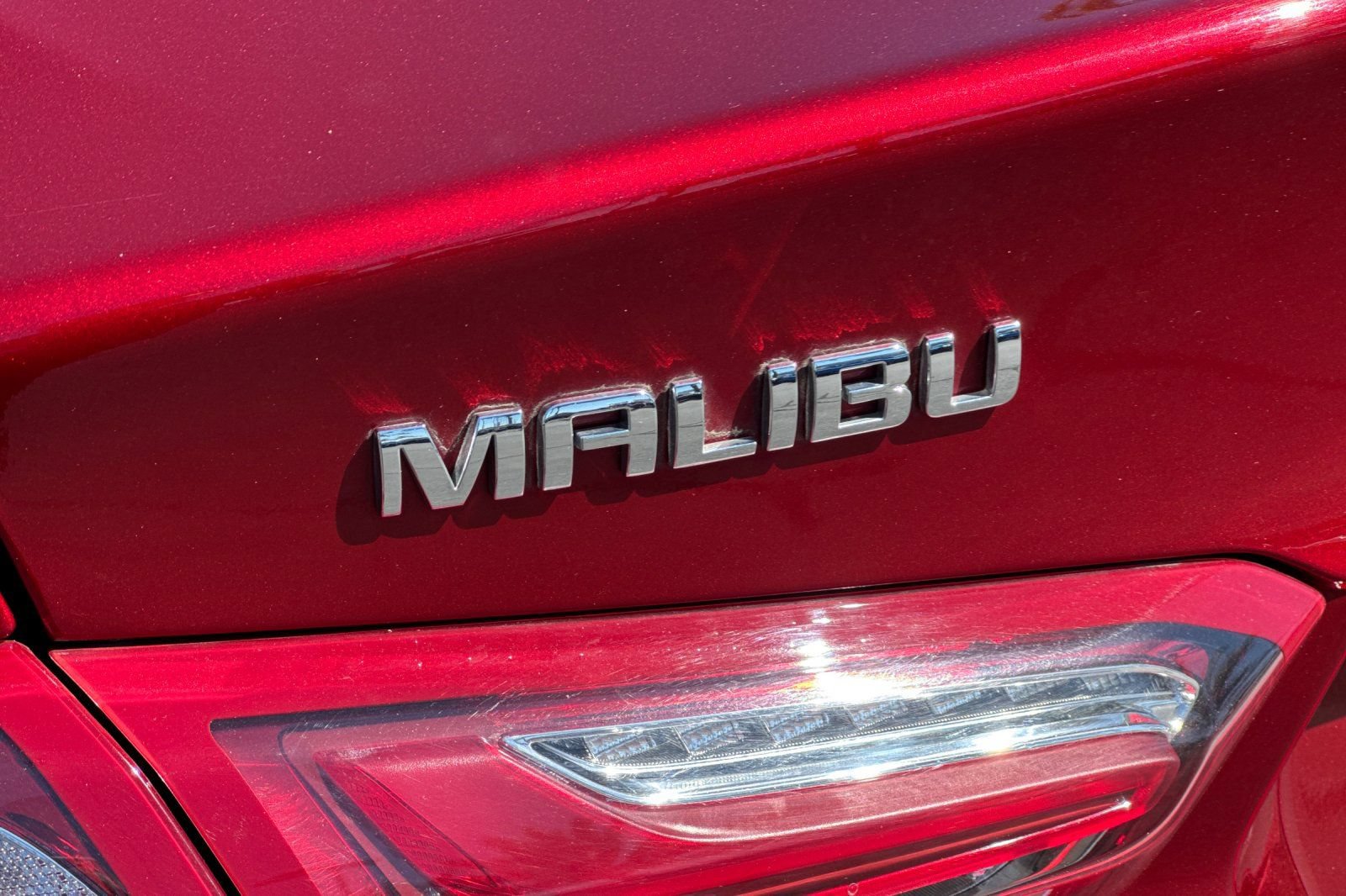 Used 2023 Chevrolet Malibu LT w/ LPO, Floor Liner Package FWD image 33