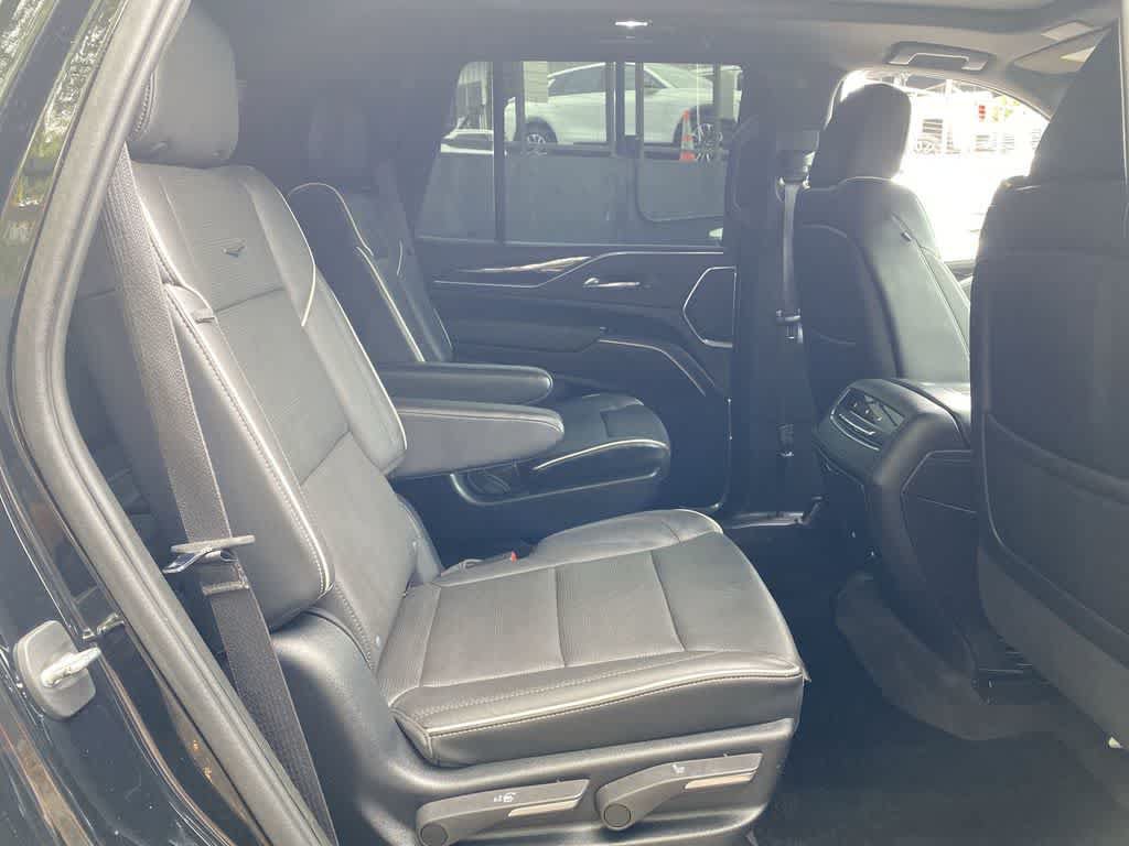 Used 2023 Cadillac Escalade Sport w/ LPO, ONYX Package AWD/4WD image 18