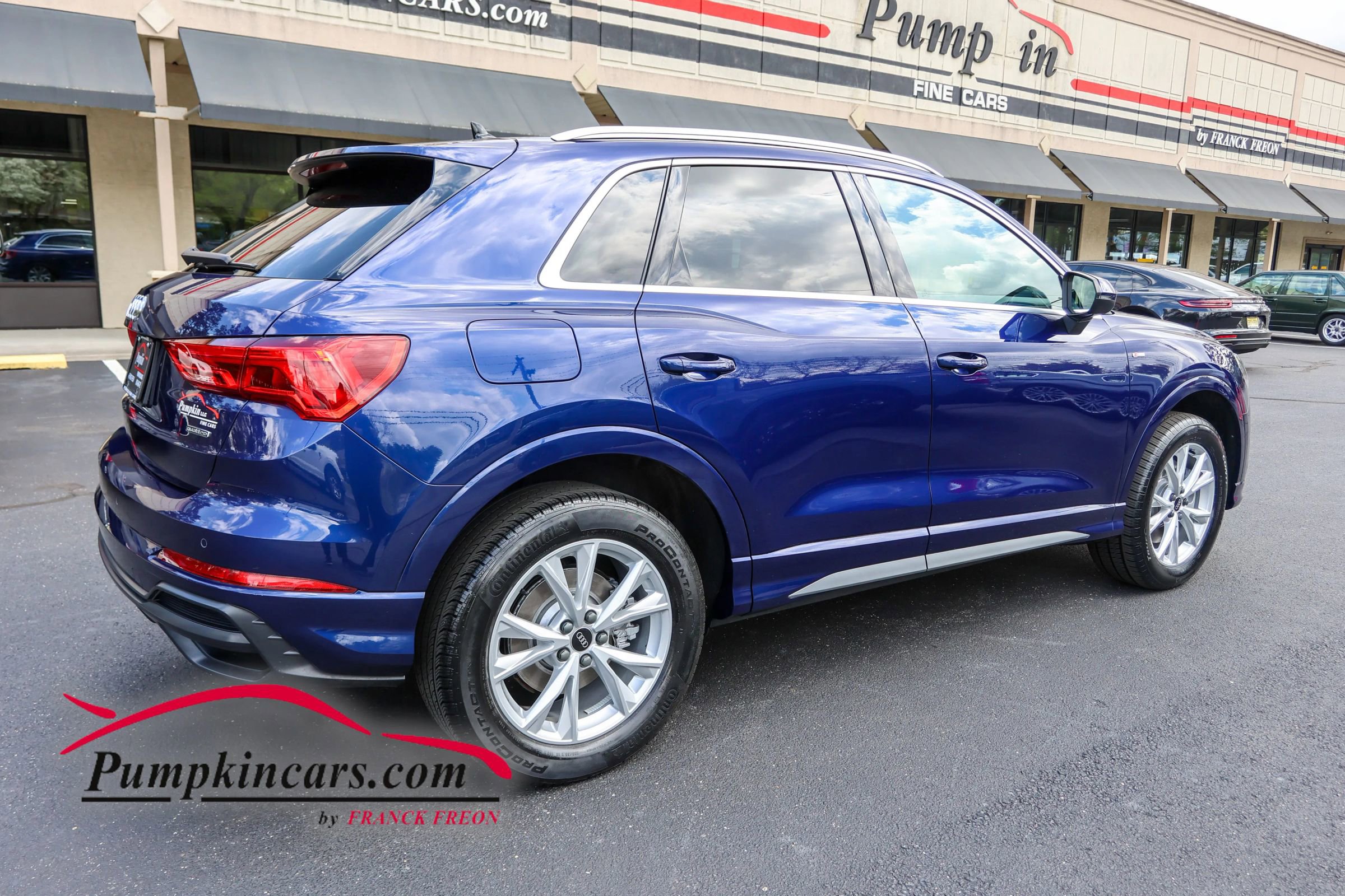 Used 2022 Audi Q3 2.0T Premium Plus w/ Premium Plus Package AWD/4WD image 3